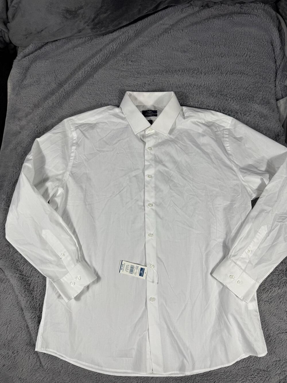 Dockers Dress Shirt Mens XL 17.5 34/35 White Fitted Stretch Woven LS Business